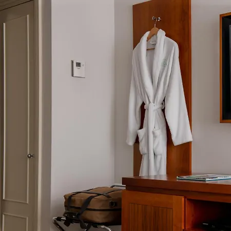 Thorpe Park And Hotel