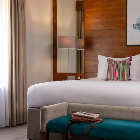 Thorpe Park And Hotel Leeds (West Yorkshire)