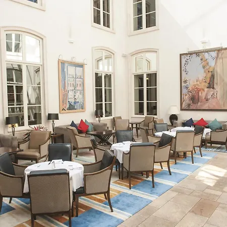 Thorpe Park And Hotel 4*