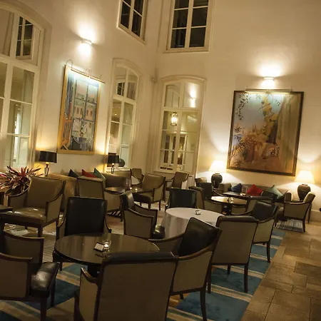 Szálloda Thorpe Park And Leeds