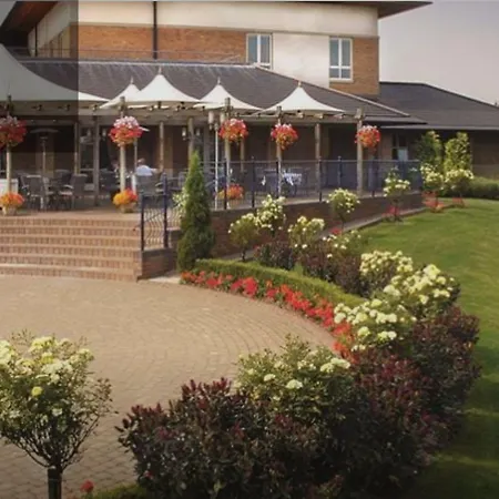 Thorpe Park And Leeds