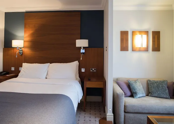 Thorpe Park And Hotel 4*