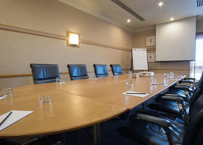 Ξενοδοχείο Thorpe Park And Λιντς