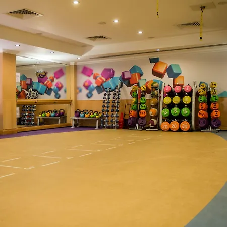 Thorpe Park And Hotel Leeds (West Yorkshire)