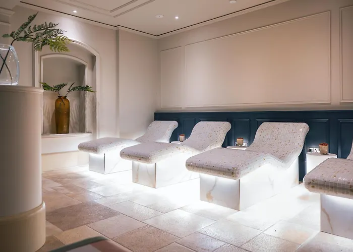 Отель Thorpe Park And