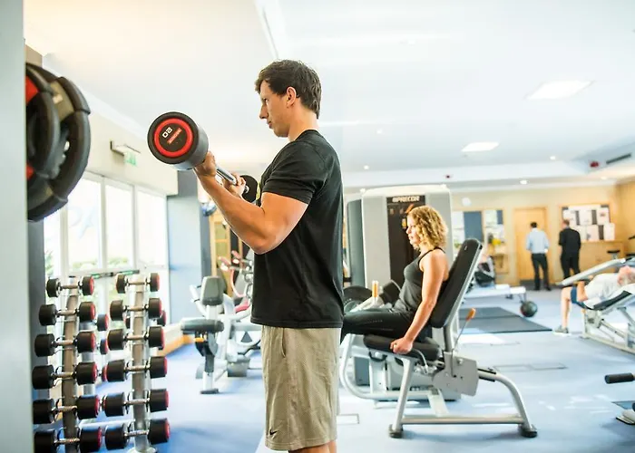 Отель Thorpe Park And Лидс